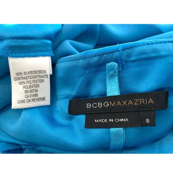 BCBG BLUE EMBELLISHED SILK HALTER TOP SIZE SMALL - Picture 13 of 13
